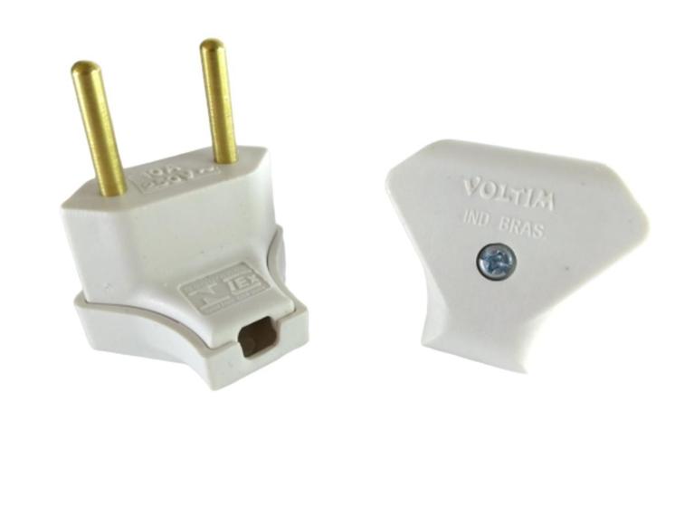 Imagem de Plug Macho Triangular Voltim 2P 10A Branco Kit 70 Un No Pote