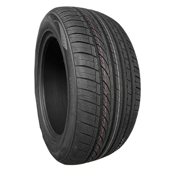 Imagem de Pneu SpeedMax Aro 17 235/55R17 103w HU901