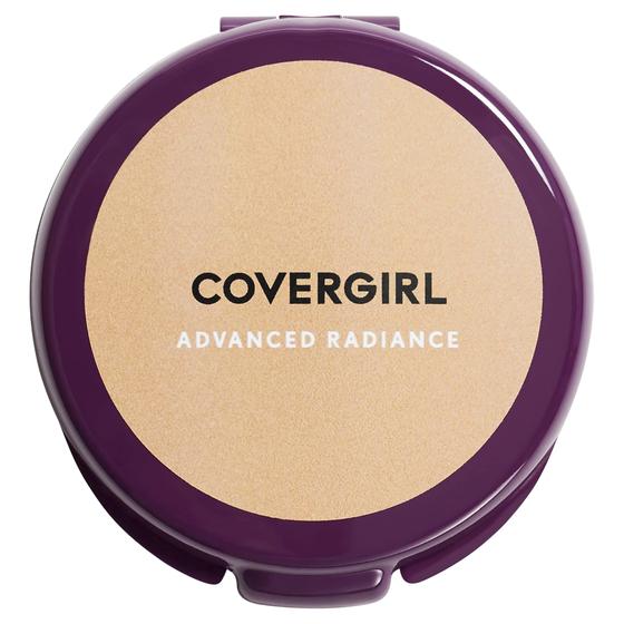 Imagem de Pó prensado COVERGIRL Advanced Radiance Creamy Natural