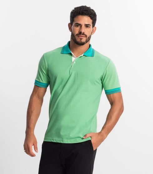 Imagem de Polos Básicas Com Detalhe Na Gola Verde