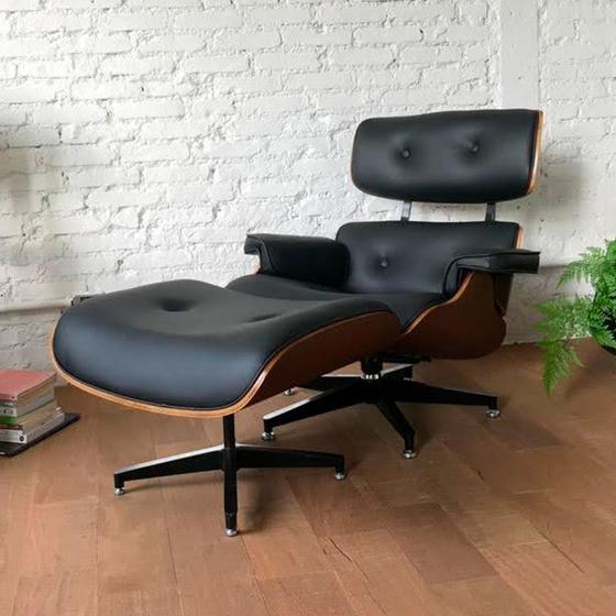 Imagem de Poltrona Charles Eames Couro E. com Puff Preto