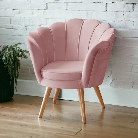 Imagem de Poltrona Decorativa Estofada Pétala Veludo em Pé Palito de Eucalipto Luxo