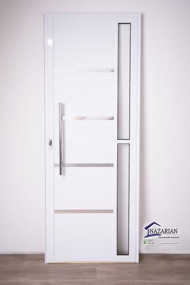 Porta Lambril C/Friso Escovado e Vidro Mini Boreal C/Puxador Inox Menor preço em Porta Lambril C/Friso Escovado e Vidro Mini Boreal C/Puxador Inox