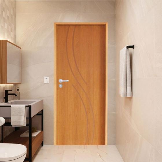 Imagem de Porta Lisa Padrão Imbuia Concept 9 Batente Ecológico 11 Fechadura Stilo Wc 72 X 2,10 D