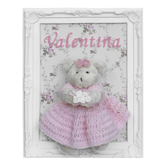 Imagem de Porta Maternidade Quadro Ursa Bege Vestido de Crochê e Buquê de Flor Quarto Bebê Menina