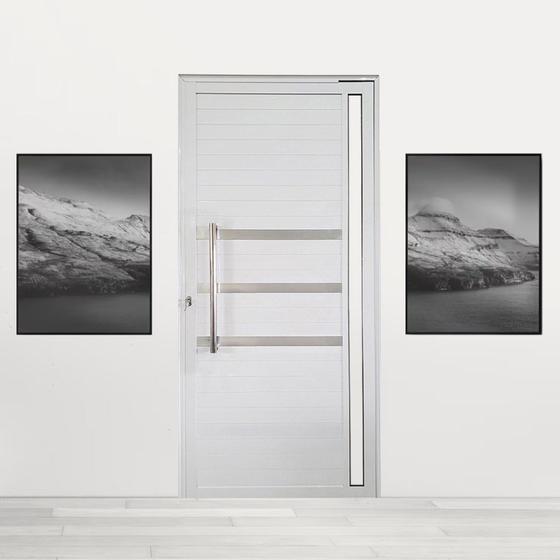 Imagem de Porta Pivotante de Alumínio 210 x 100cm com Puxador, Friso e Vidro Veneza Esquadrias Bergamo