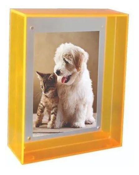 Porta Retrato Neon BBB22 - Acriltech Menor preço em Porta Retrato Neon BBB22 - Acriltech