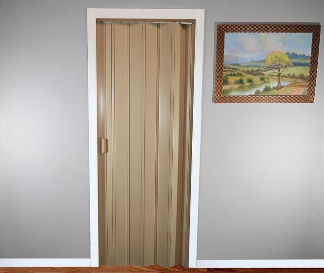 Porta Sanfonada Pvc 0,72 Bege Holztek Menor preço em Porta Sanfonada Pvc 0,72 Bege Holztek