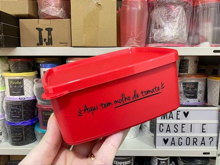 Imagem de Pote jeitosinhos vermelho molhode tomate da tupperware 