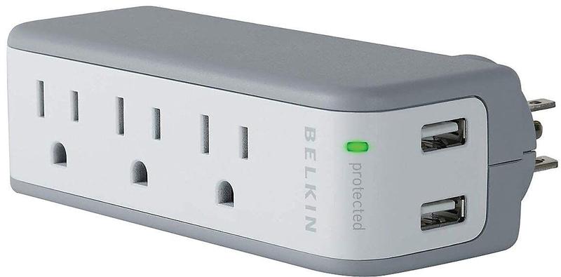 Imagem de Protetor de Surto Belkin BLKBST300BG - 3 Tomadas com USB 2.1A