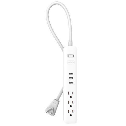 Imagem de Protetor de surto Wyze, 3 portas USB, 3 tomadas, proteção contra sobrecarga de 15A, cabo de alimentação de 4 pés, trabalho de casa, UL e certificados pela FCC, branco