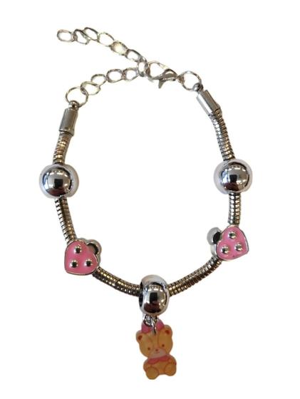 Imagem de Pulseira Com Cinco Pingentes Coloridas Infantil Para Presente Bracelete Coração Com Fecho Estilo Prateada Moda Acessório