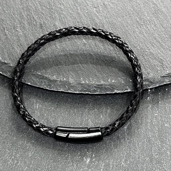 Imagem de Pulseira de Couro Preto Transado Masculina Fecho Magnético