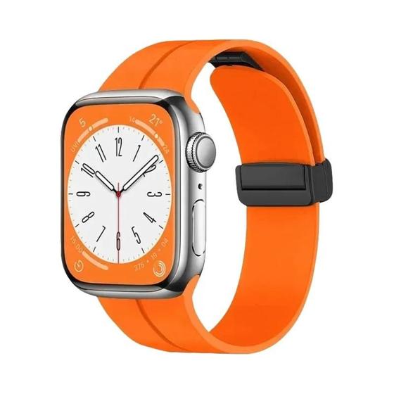 Imagem de Pulseira Magnética de Silicone para Apple Watch (44mm, 45mm, 49mm) - Series 7, 8, SE, 6, 5, 3