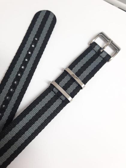 Pulseira Nato Nylon Compatível Para Marca Omega 007 Com Logo Menor preço em Pulseira Nato Nylon Compatível Para Marca Omega 007 Com Logo