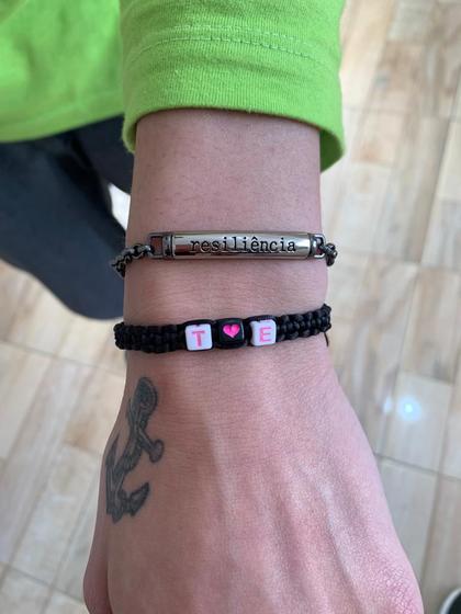 Imagem de Pulseiras com Iniciais macramê personalize Casal Best Friends Melhores amigos