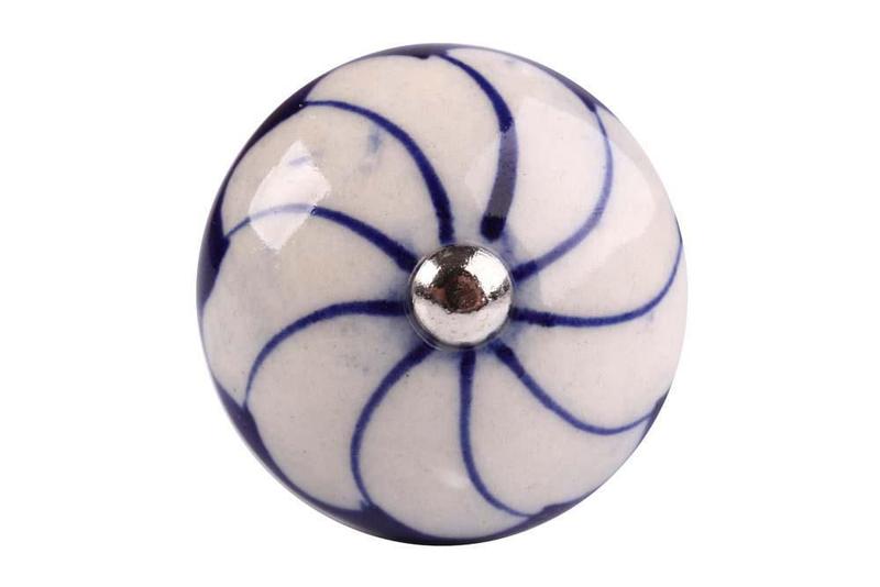 Imagem de Puxador Decorativo De Cerâmica Branco E Azul P/ Moveis