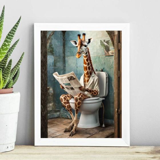 Imagem de Quadro Banheiro Girafa Lendo Jornal No Vaso 24x18cm - com vidro