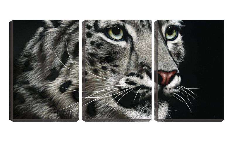 Imagem de Quadro Decorativo 30x66 felino sobre fundo preto