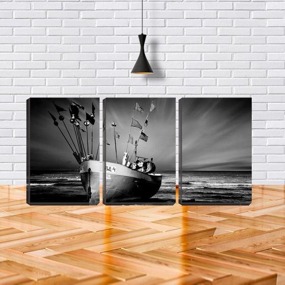 Imagem de Quadro Decorativo 45x96 bandeiras no barco na areia pb