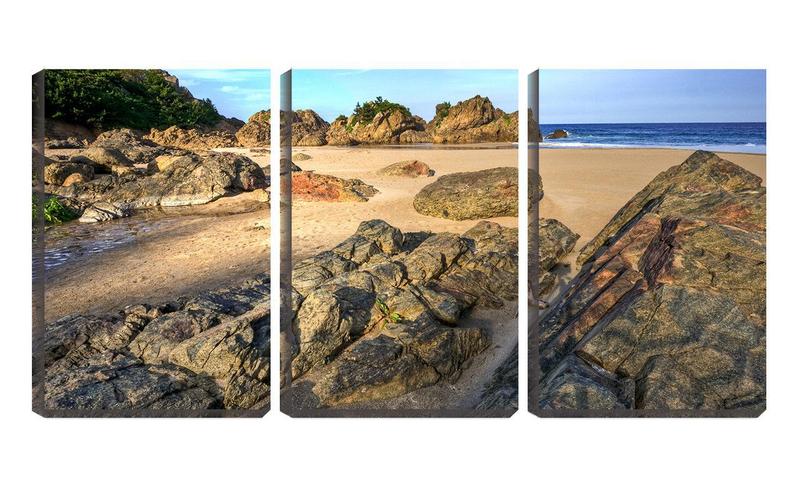Imagem de Quadro Decorativo 45x96 pedras na areia da praia