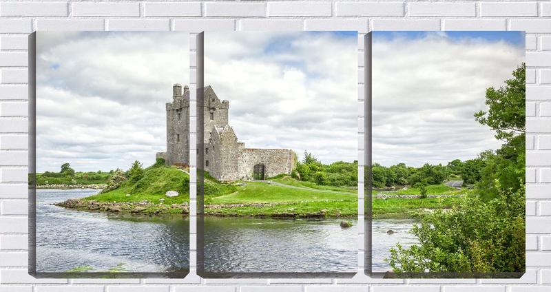 Imagem de Quadro Decorativo 55x110 castelo perto do rio