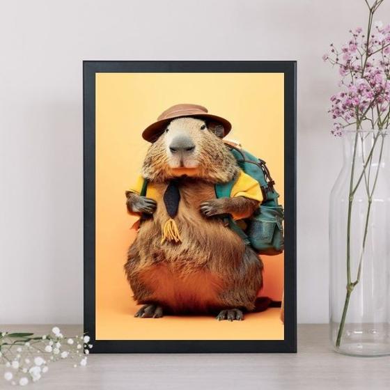 Imagem de Quadro Decorativo Capivara Aventureira 33x24cm - com vidro