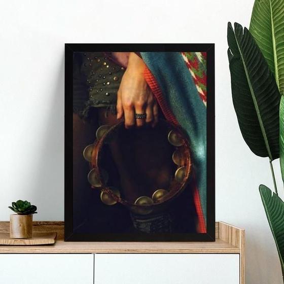 Imagem de Quadro Decorativo Pandeiro - Cigana 45X34Cm - Com Vidro