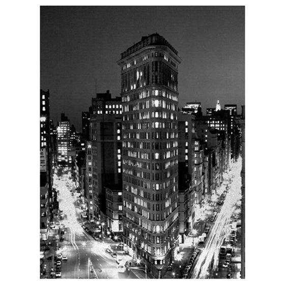 Imagem de Quadro em Tela Decorativa Flatiron Building Decore Pronto