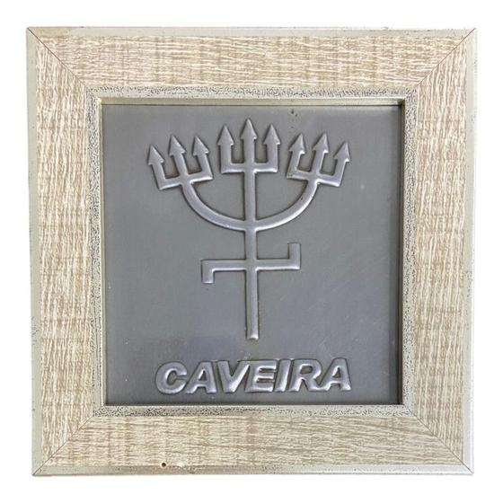 Imagem de Quadro Exu Caveira Madeira Carvalho e Metal 13 x13 cm