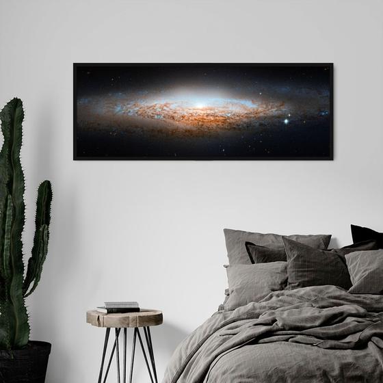 Imagem de Quadro Galáxia Espiral NGC 2683 120x43 Caixa Preto Moldura Caixa, Preta