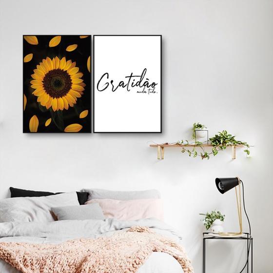 Imagem de Quadro Girassol Frase Gratidão 62x43 2-43x30 Filete Preto Moldura Filete, Preta