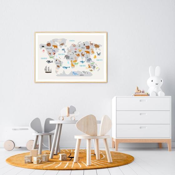 Imagem de Quadro Mapa Mundi Infantil Animais 43x30 Filete Marfim Moldura Filete, Marfim