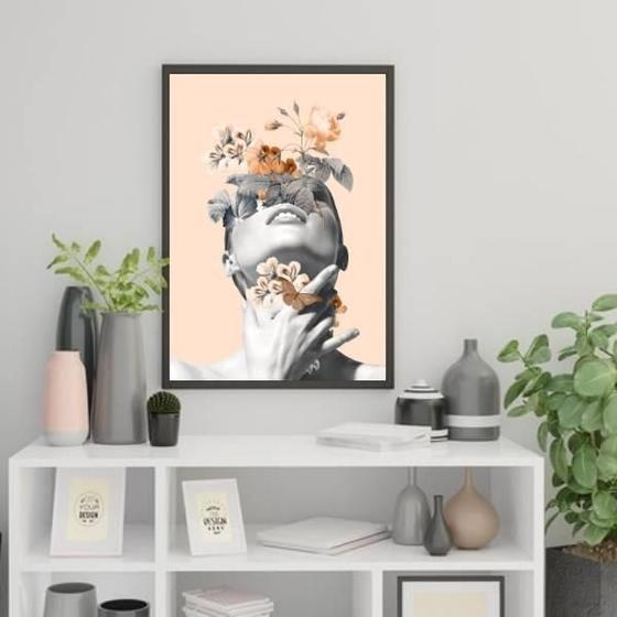 Imagem de Quadro Mulher Com Borboletas E Flores 33X24 C/Vidro - Preta