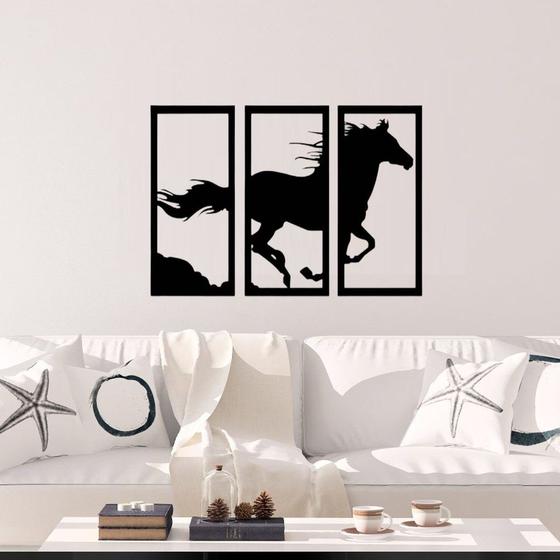 Imagem de Quadro Painel Trio Cavalo Correndo Vazado Animal Mdf Decoração Para Parede Sala Preto