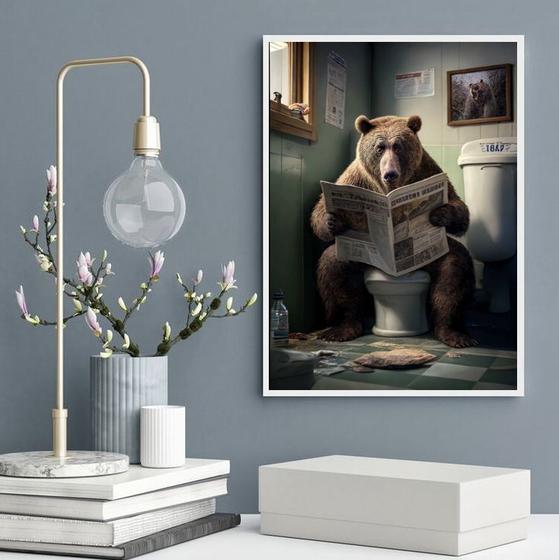 Imagem de Quadro Urso No Banheiro Lendo Jornal 33x24cm - com vidro