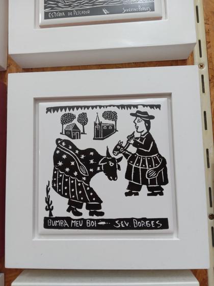 Imagem de Quadro xilogravura com azulejo