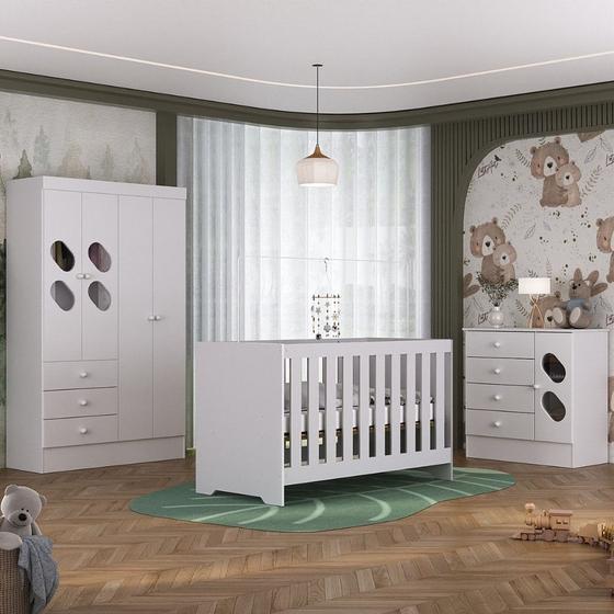 Imagem de Quarto de Bebê com Guarda Roupa 4 Portas 3 Gavetas Cômoda 4 Gavetas 1 Porta com Janela e Berço 3 em 1  Maya Rodial