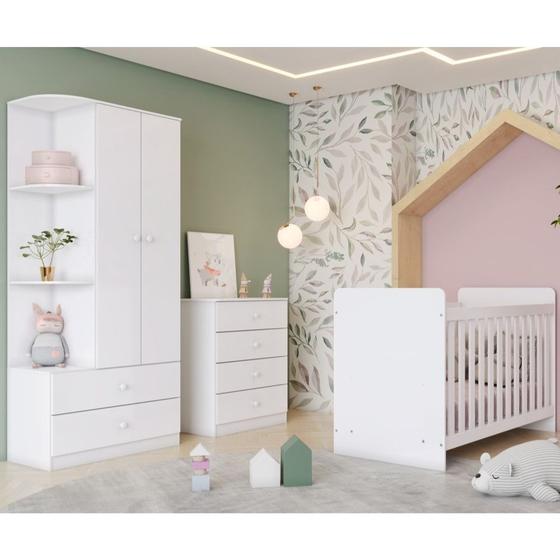Imagem de Quarto de Bebê Completo com Guarda Roupa 2 Portas Cômoda 4 Gavetas e Berço Labirinto Henn