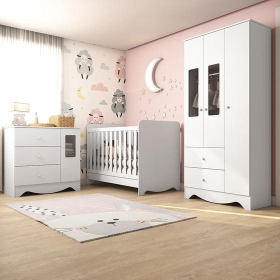 Imagem de Quarto de Bebê Completo com Guarda Roupa e Cômoda com Janelas e Berço Americano 3 em 1 Ben Móveis Peroba Branco Brilho 