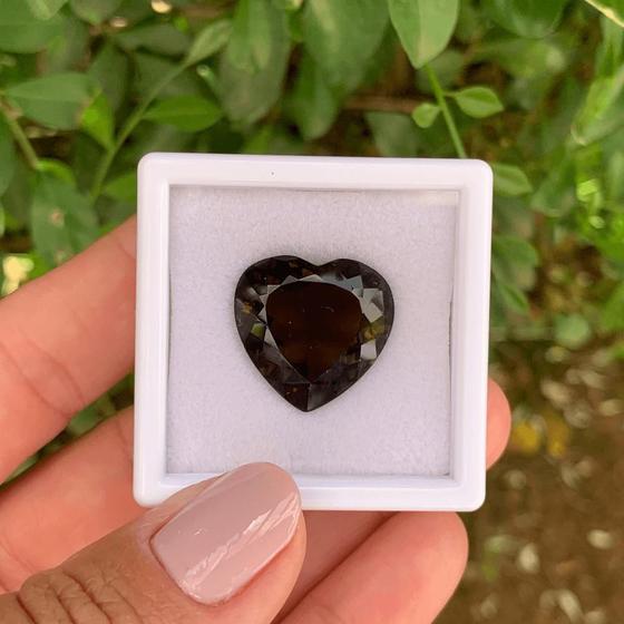 Imagem de Quartzo Fumê Coração 16,59ct