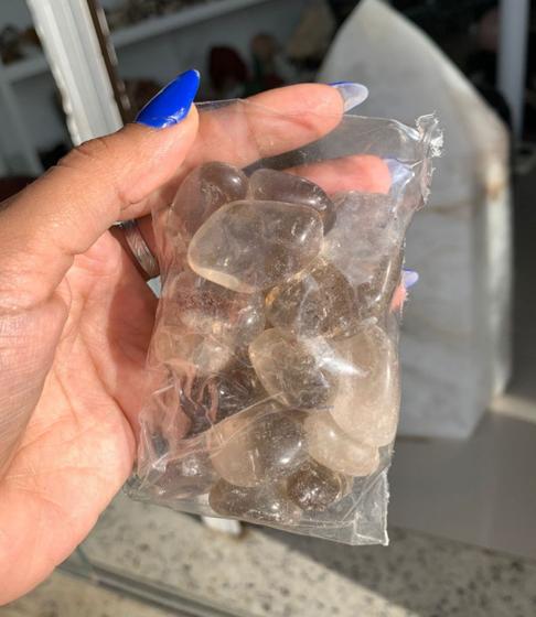 Imagem de Quartzo Fumê Pedra Rolado Tamanho Médio 200Gr Classe B