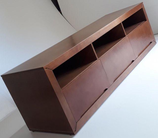 Rack 2,00 x 55 x 55 - Móveis de Gramado Menor preço em Rack 2,00 x 55 x 55 - Móveis de Gramado