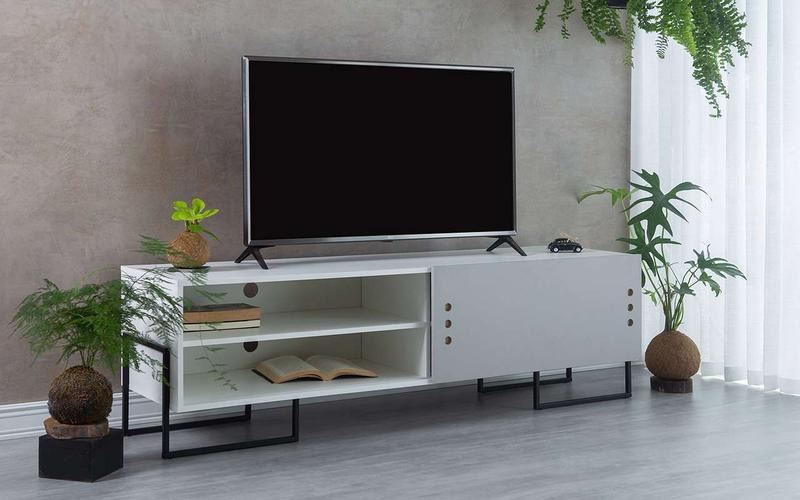 Rack Tv Moderno Mdf Branco Pé Metal Estilo Industrial Porta De Correr ...