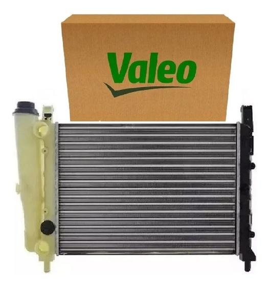 Radiador Uno Médio C / Reservatório 94 A 2013 Valeo Menor preço em Radiador Uno Médio C / Reservatório 94 A 2013 Valeo