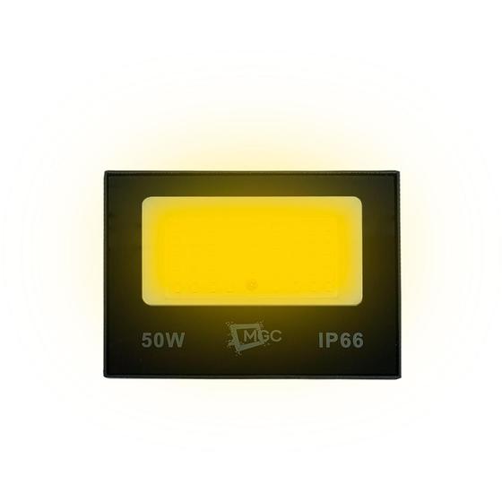 Imagem de Refletor Led Holofote 50w Branco Quente 3000k A Prova D'agua Bivolt Para Condomínio Quintal Decoração Jardins e Festas