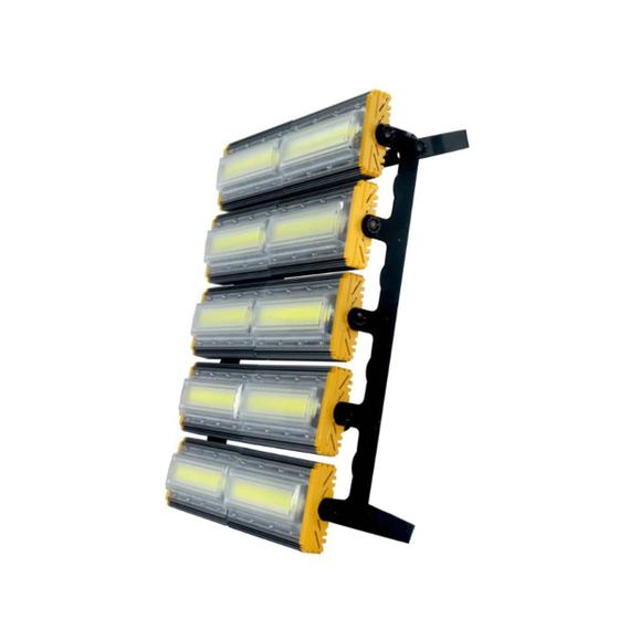 Refletor Modular Direcionável Linear 1000W Branco-Frio Ip68 - Conecta Led Imagem de Refletor Modular Direcionável Linear 1000W Branco-Frio Ip68