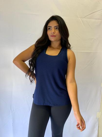 Imagem de regata feminina camiseta para treinos TB moda fitness