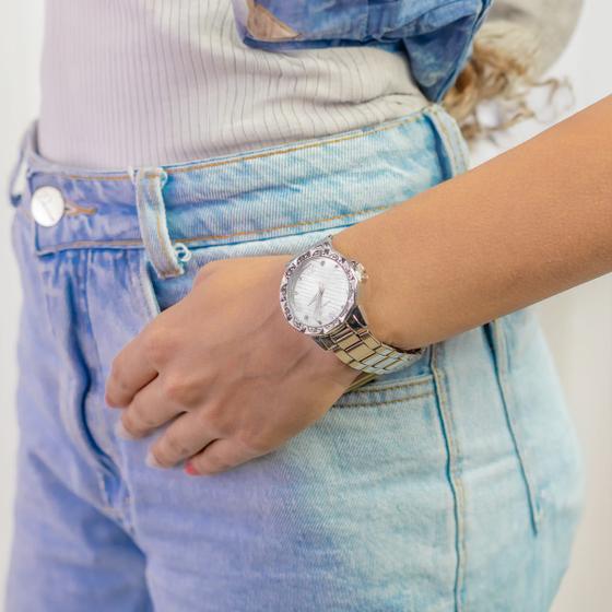 Imagem de Relógio Feminino Prata Lançamento linha Quartz Com Garantia