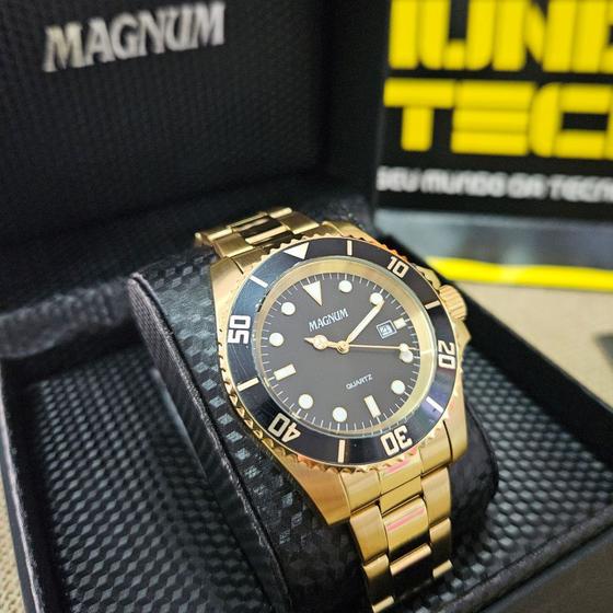 Imagem de Relógio Magnum Masculino Dourado em aço MA33068U
